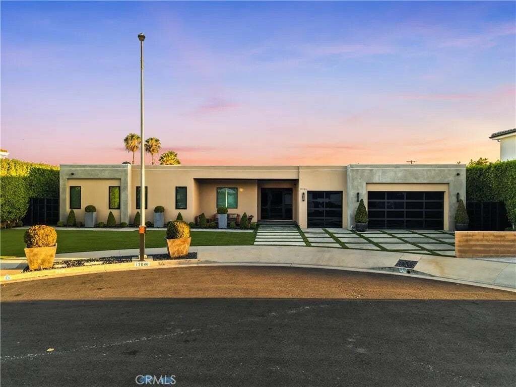 Condo in Los Angeles, California, United States 1 - 19128597