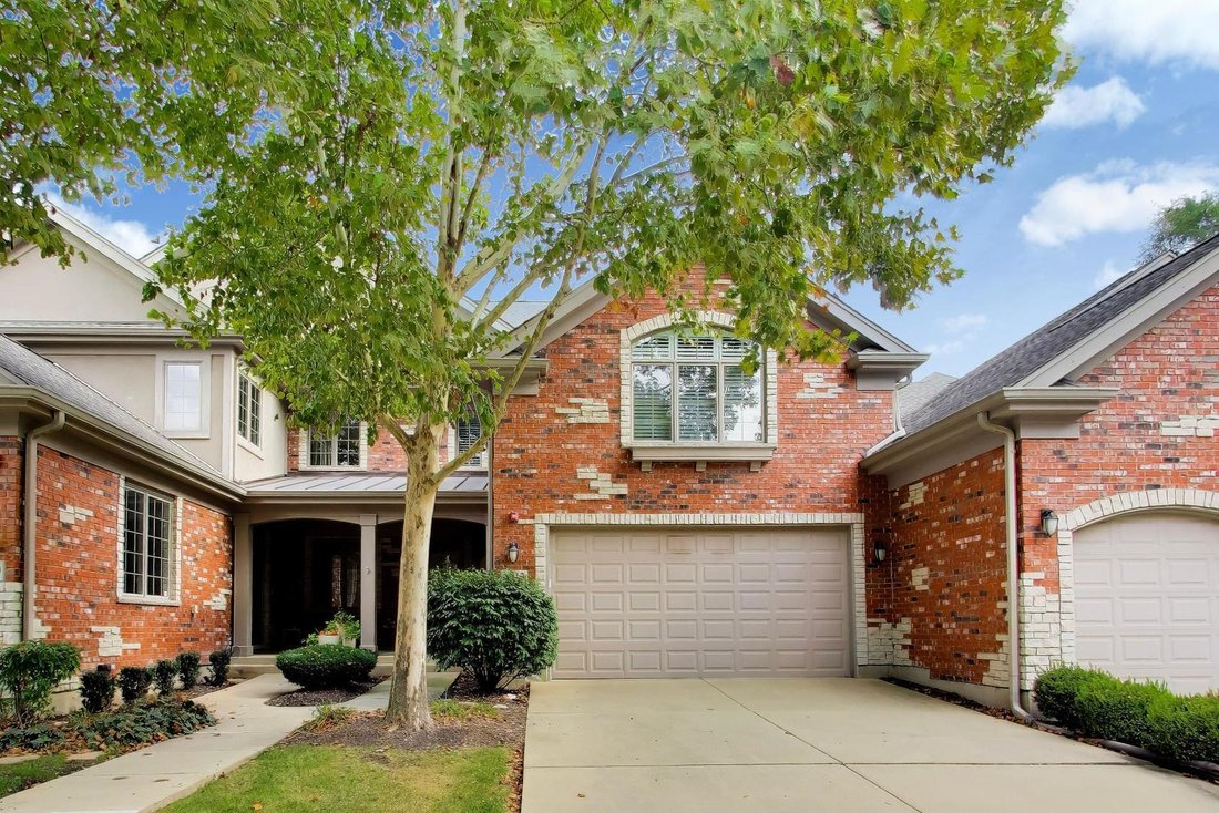 Townhouse in Willowbrook, Illinois, United States 1 - 19125131