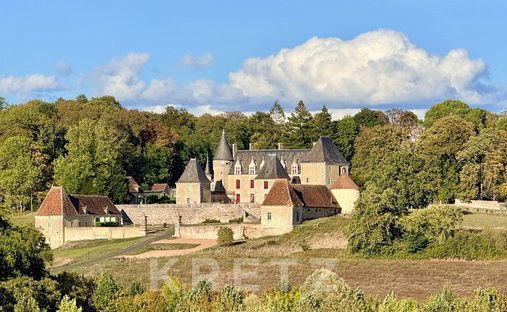 Castle in Réveillon, Normandy, France 1