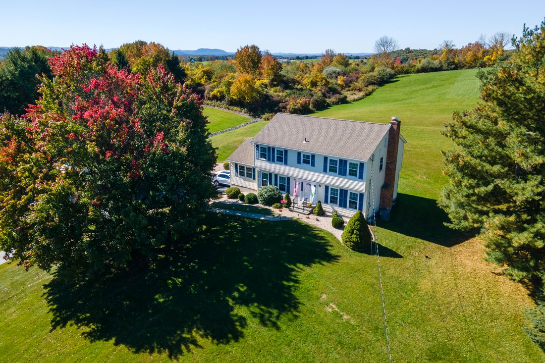 House in Lagrangeville, New York, United States 2 - 19126035