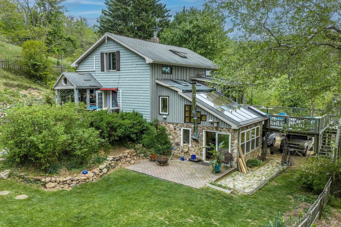House in Lexington, Virginia, United States 1 - 19121418