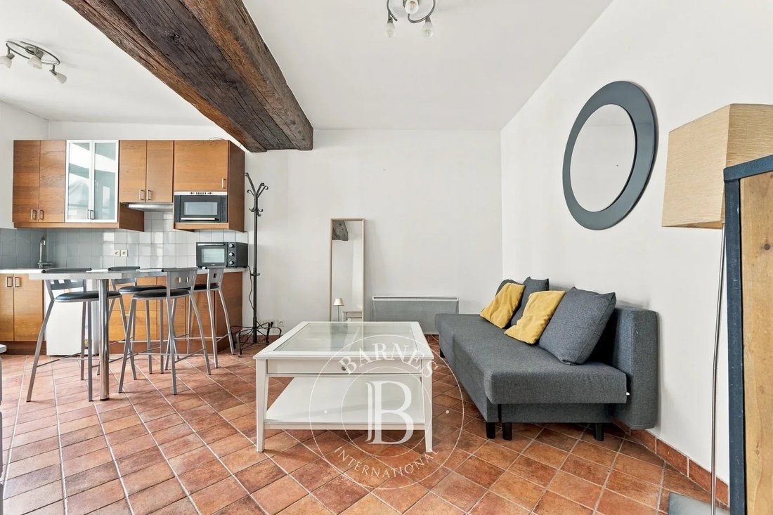 Apartment in Enfants Rouges, Paris 3e Arrondissement, Paris 5 - 19130796