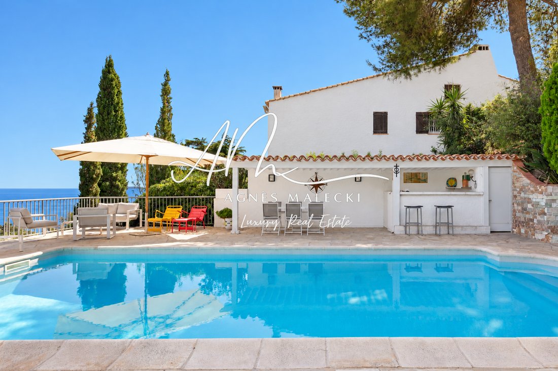 Villa à Le Lavandou, Provence-Alpes-Côte d'Azur, France 1 - 19134977