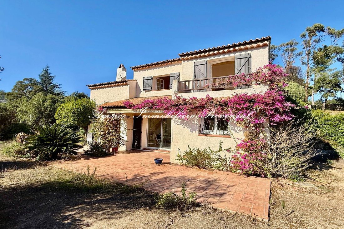 Villa à Ville-Les Saquedes-Le Bouillonnet, Sainte-Maxime, France 2 - 19131077