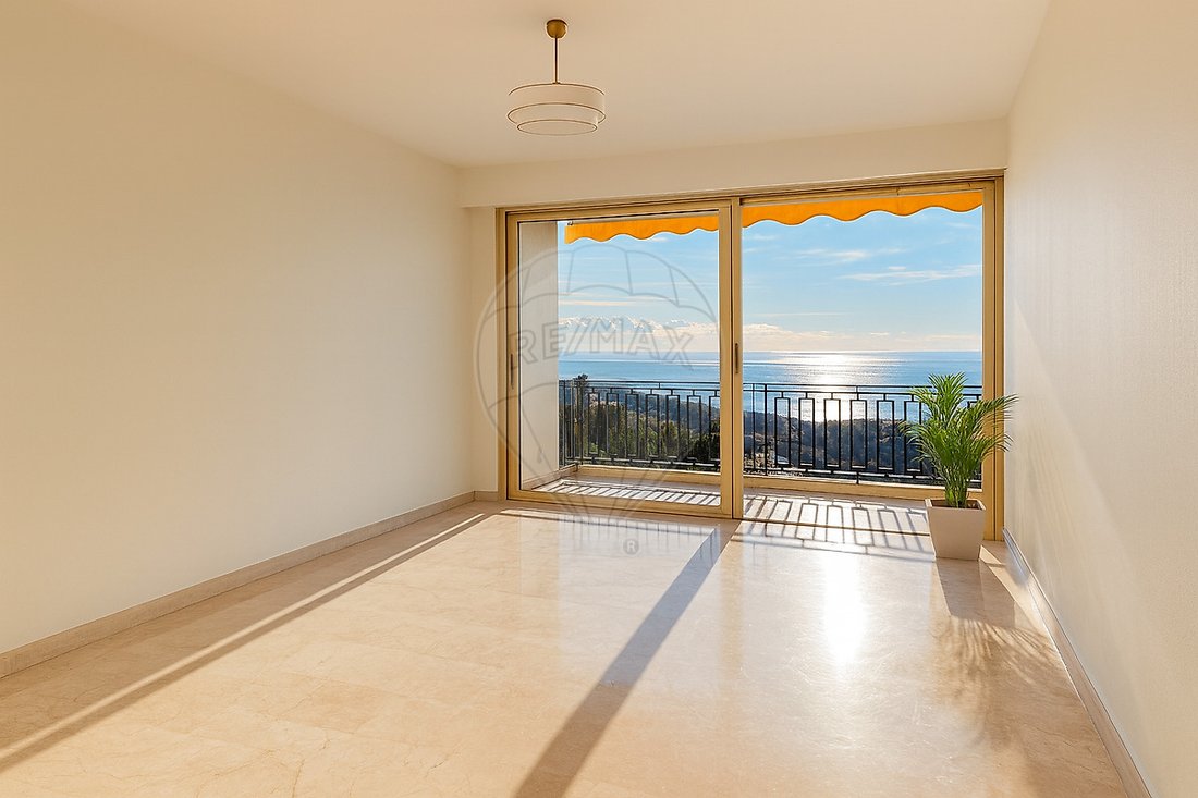 Apartamento en Niza, Provenza-Alpes-Costa Azul, Francia 1 - 19129995