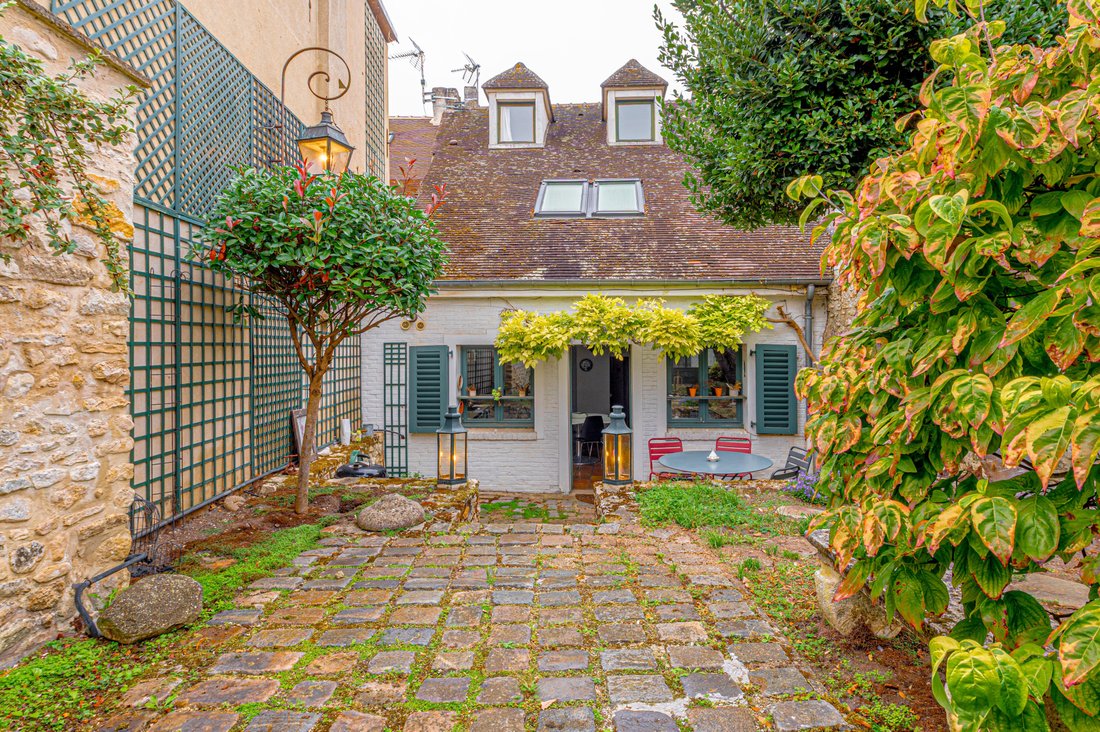 House in Senlis, Hauts-de-France, France 1 - 19126458