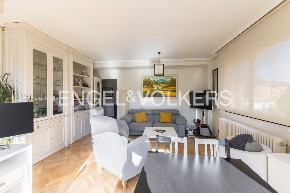 Appartement à Ciudad Lineal, Madrid, Espagne 3 - 19126583