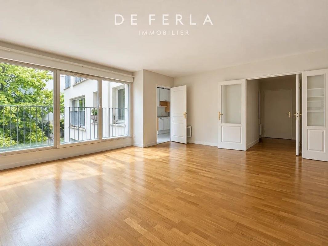 Apartment in Perouses, Paris, Ile-de-France 1 - 19126442