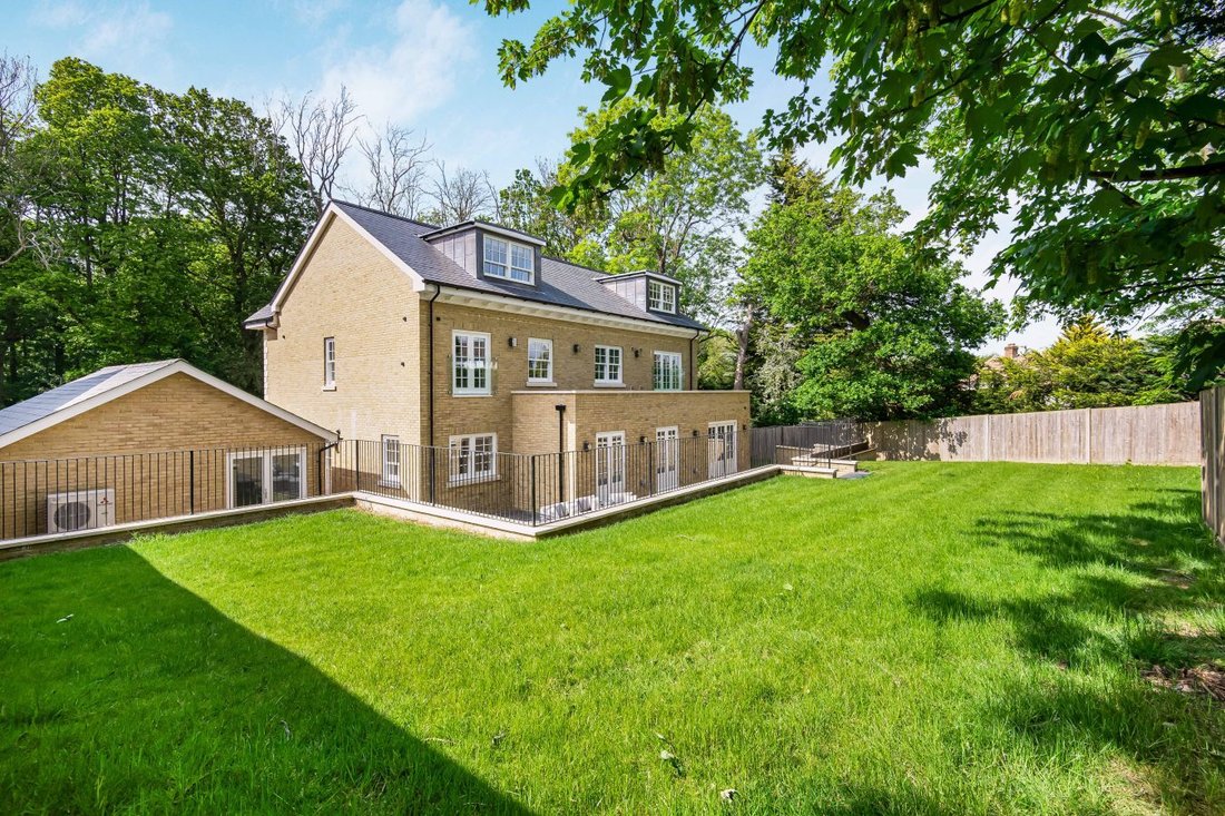 House in Cuffley, Northaw, England 5 - 19130797