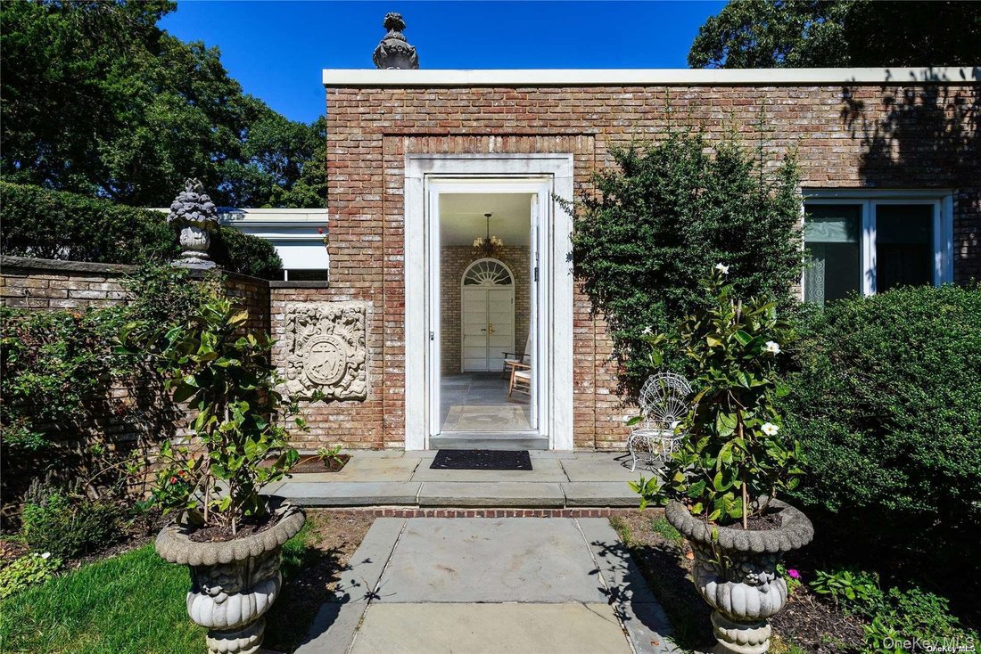 Maison à Oyster Bay Cove, État de New York, États-Unis 1 - 19130487