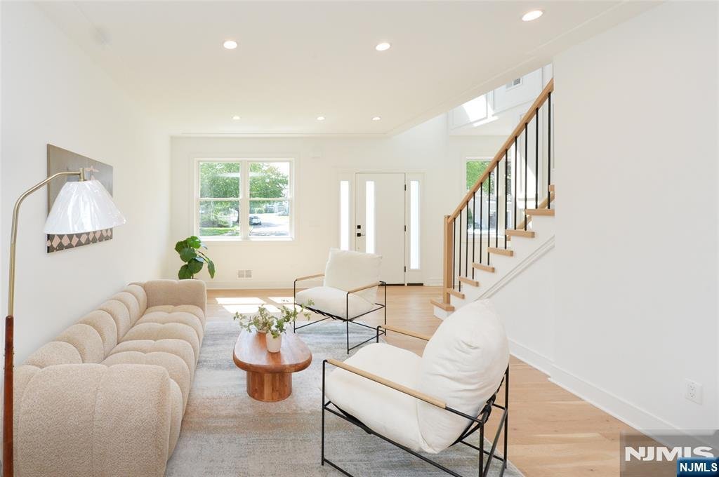 House in Fair Lawn, New Jersey, United States 2 - 19123395