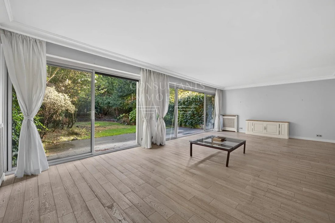 Apartment in Ile de la Jatte - Parc d'Orléans, Neuilly-sur-Seine, France 3 - 19131039