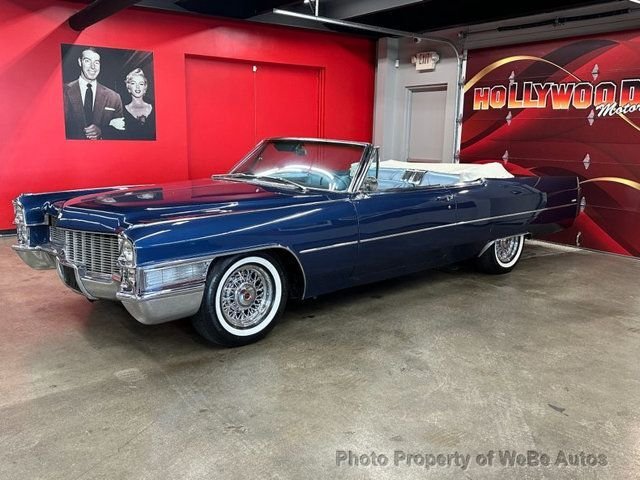 Cadillac DeVille Convertible in Calverton, NY, United States 3 - 19135598