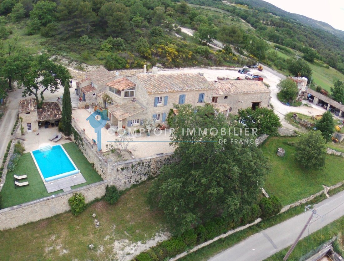 Haus in Murs, Provence-Alpes-Côte d'Azur, Frankreich 1 - 19126284