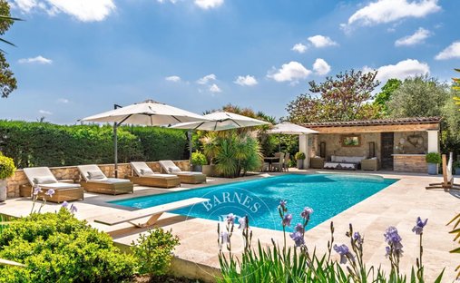 Villa in Nord, Roquefort-les-Pins, Frankreich 1