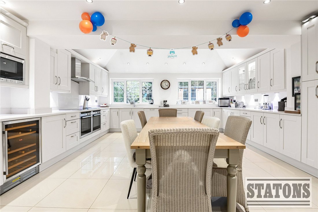 Haus in Welham Green, Hatfield, England 5 - 19124565