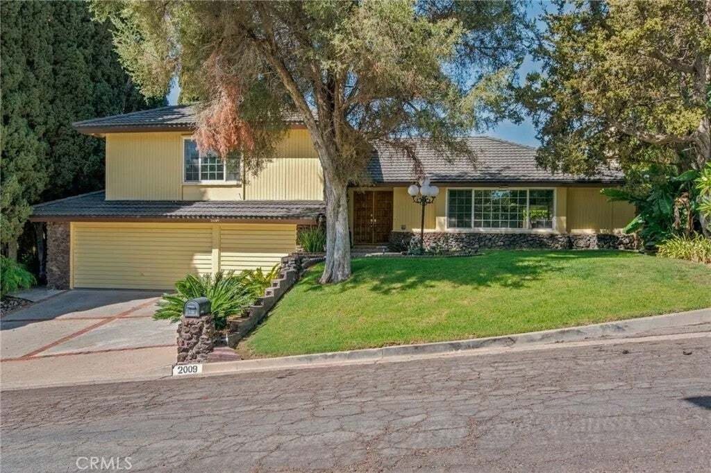House in Fullerton, California, United States 3 - 19125643