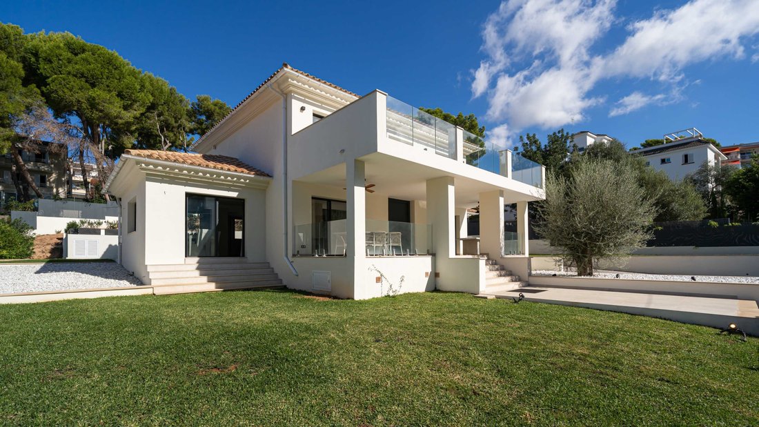 Villa in Rotes Velles, Calvia, Balearic Islands 2 - 19121563