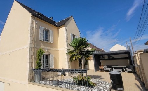 Casa a Nord, Chambly, Francia 1