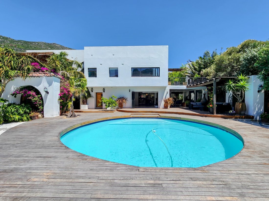 House in Hout Bay, South Peninsula, Cape Town 2 - 19121645