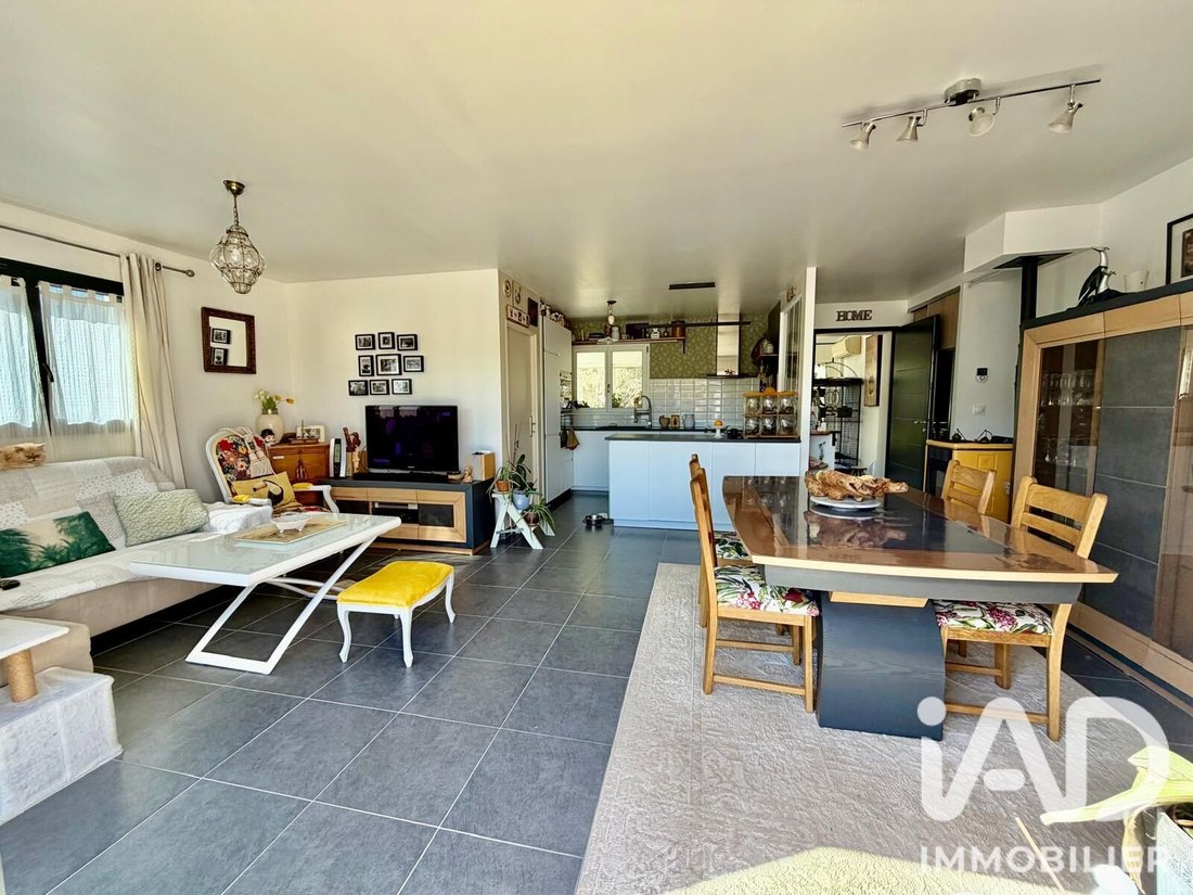 Casa en Carcès, Provenza-Alpes-Costa Azul, Francia 2 - 19134268