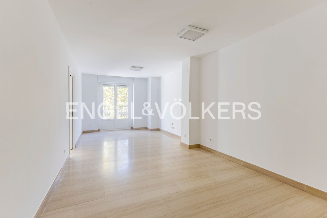 Apartment in Moncloa-Aravaca, Madrid, Spain 3 - 19126604