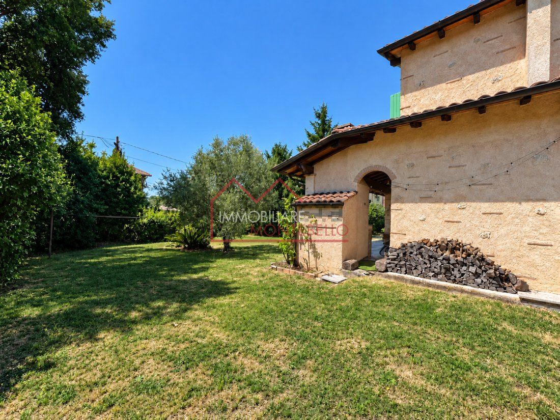 Autres à Camaiore, Toscane, Italie 5 - 18321422