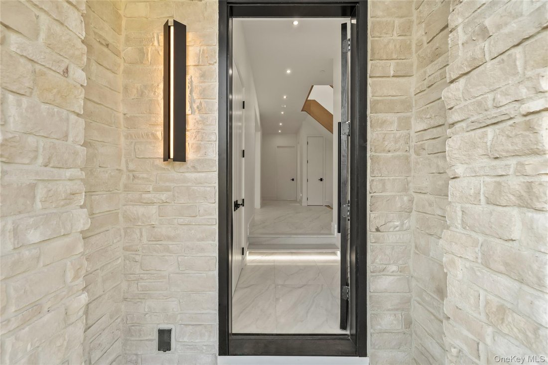 Condo in Spring Valley, New York, United States 2 - 19123324