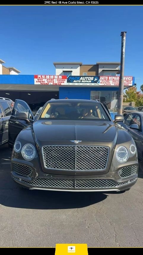 Sedan in Costa Mesa, CA, United States 1 - 19127134