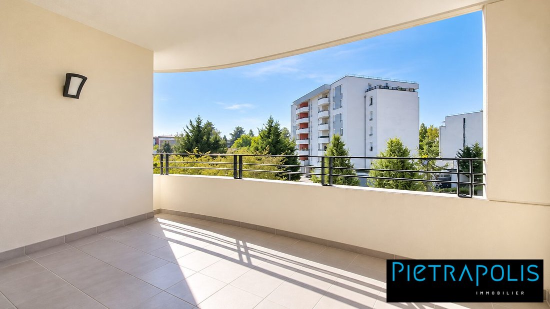 Apartment in Ouest, Saint-Genis-Pouilly, France 4 - 15647973
