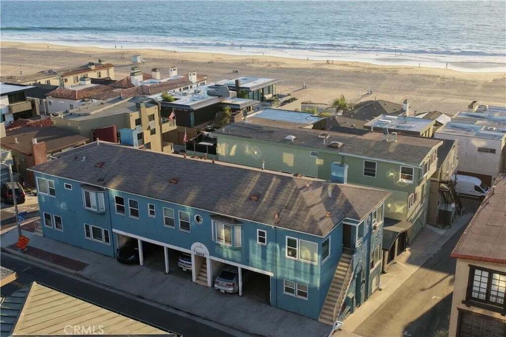 Manhattan Beach, California, United States 3 - 19125518