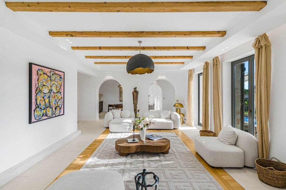 Maison à Les Cougoulins-Rastines, Antibes, France 1 - 19126633