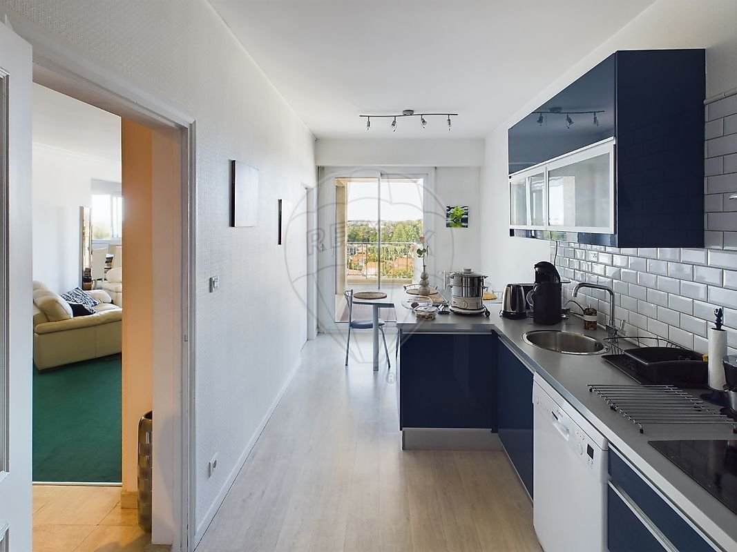 Apartment in Saint-Sebastien-sur-Loire, Pays de la Loire, France 4 - 19130010