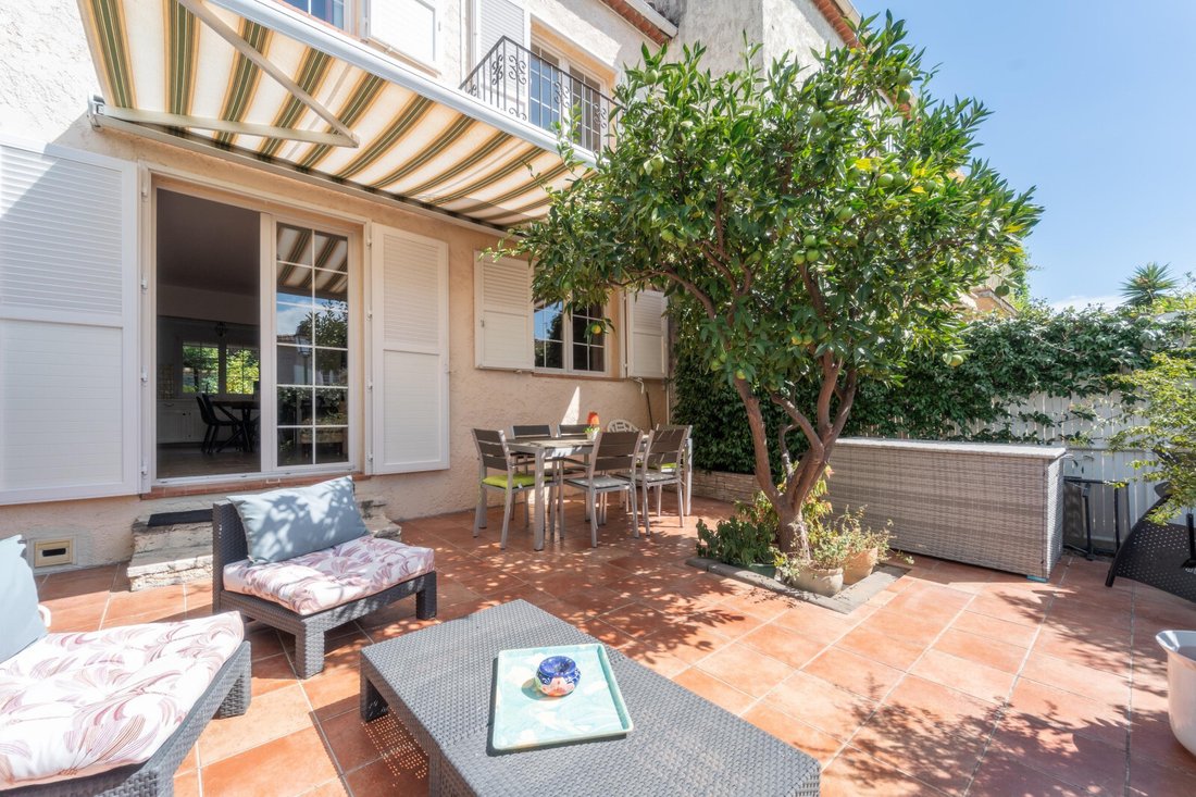 Haus in Esperes, Villeneuve-Loubet, Frankreich 1 - 19122124