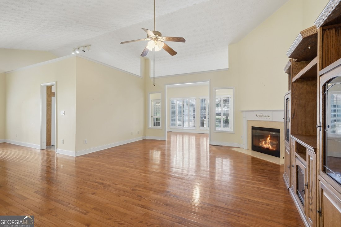 House in Suwanee, Georgia, United States 4 - 19122143