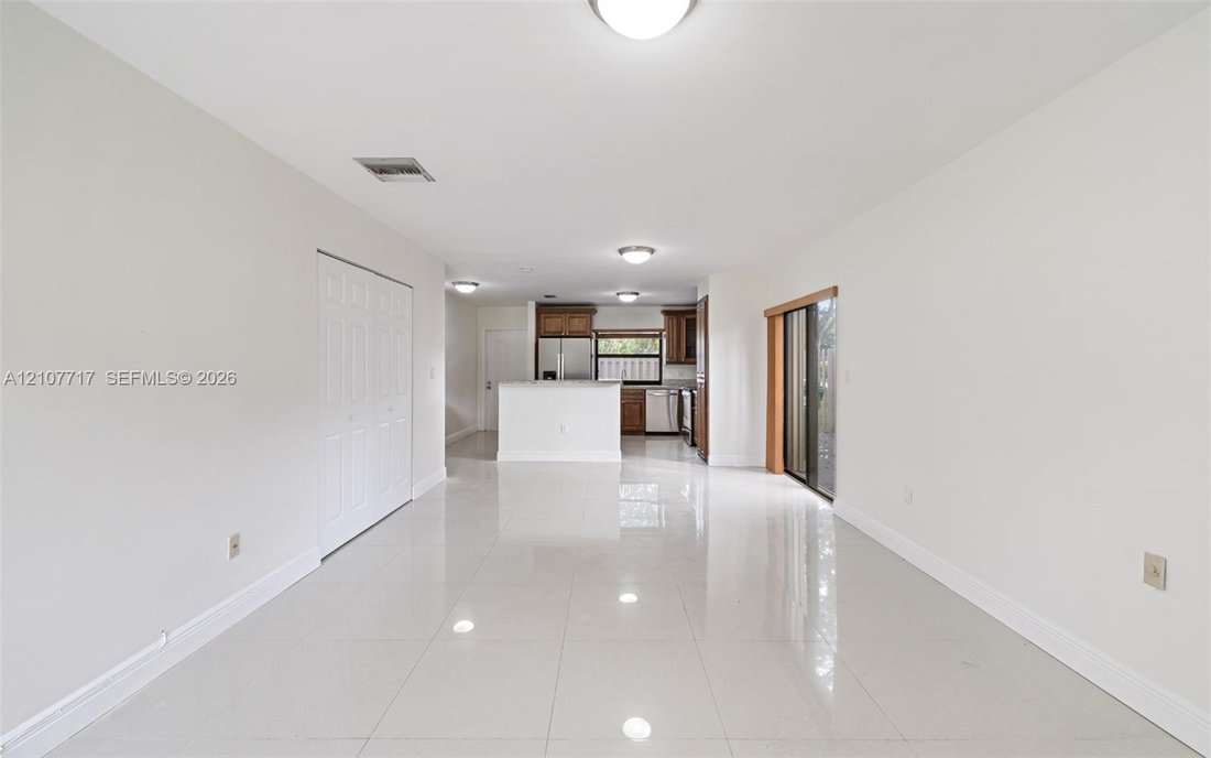 House in Miami, Florida, United States 3 - 19126255