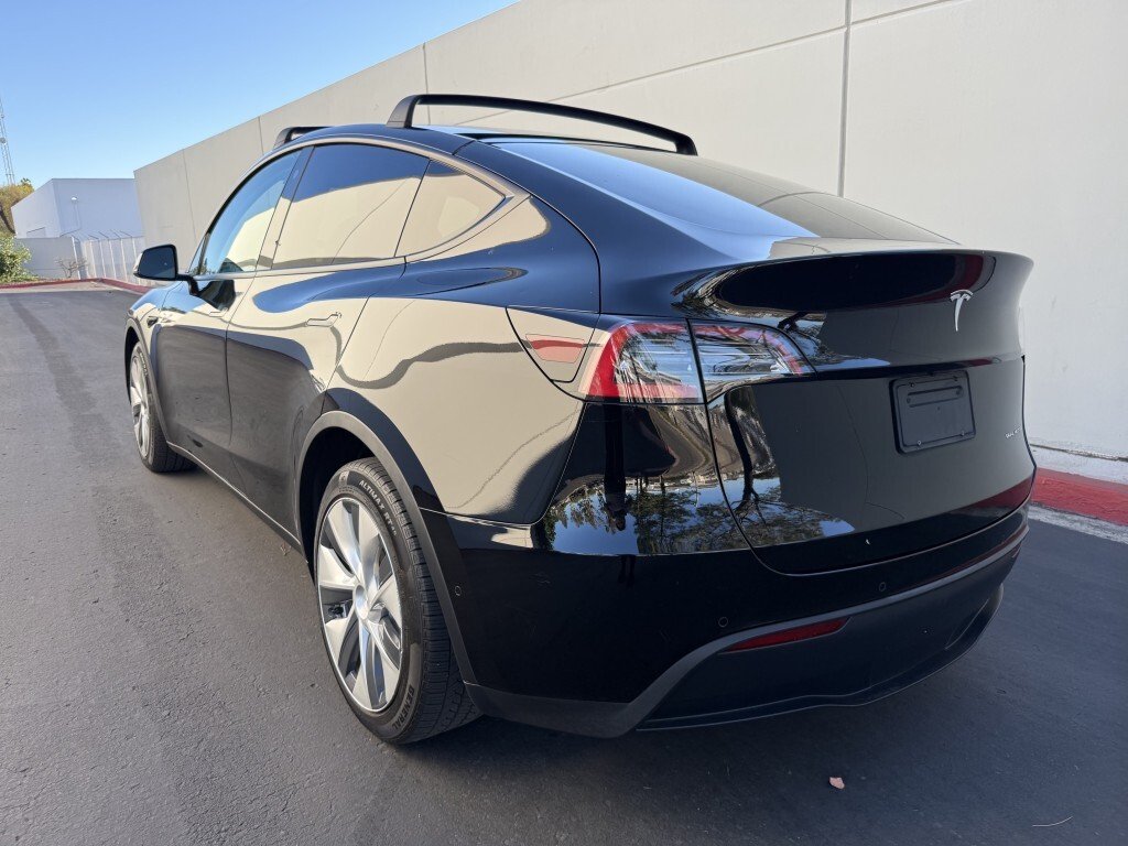 Tesla Model Y in San Diego, CA, United States 4 - 19122063