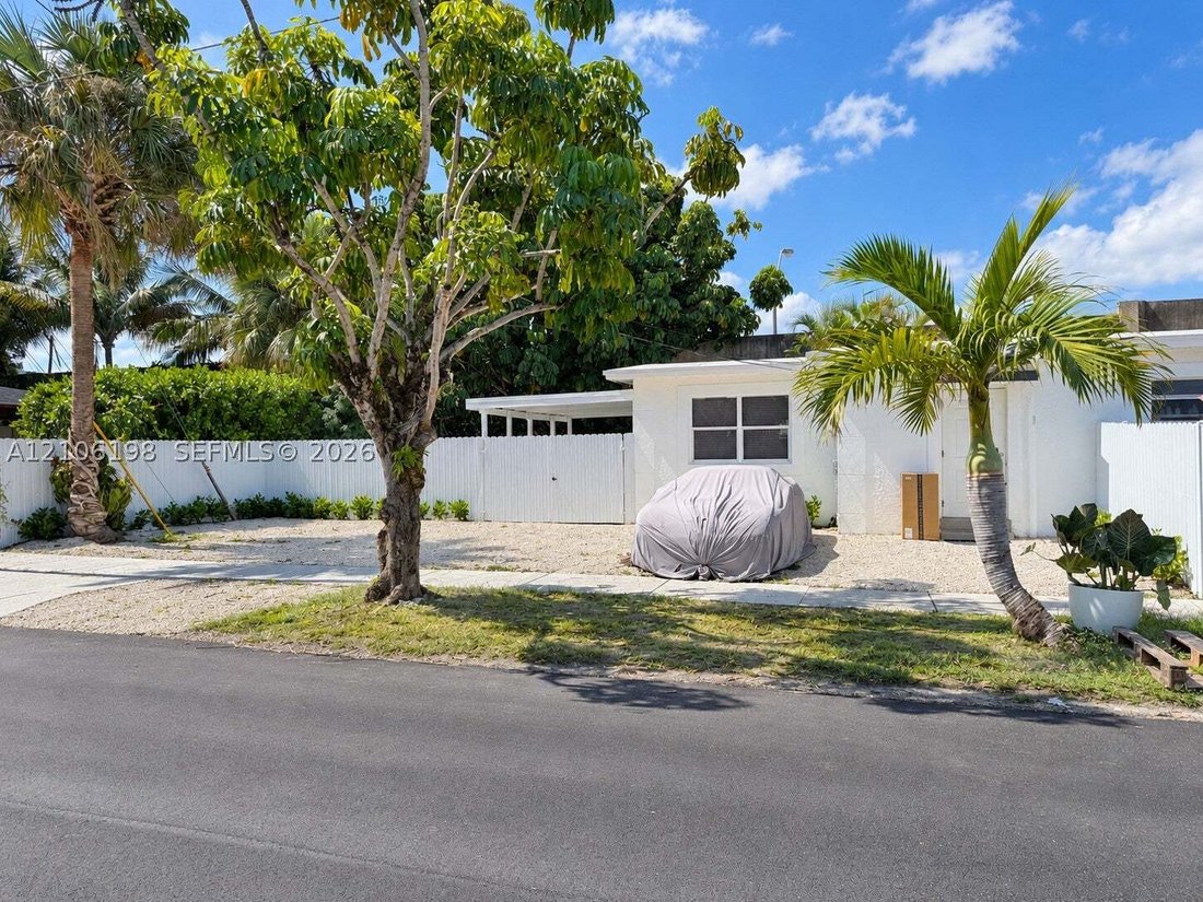 House in Miami, Florida, United States 4 - 19130663