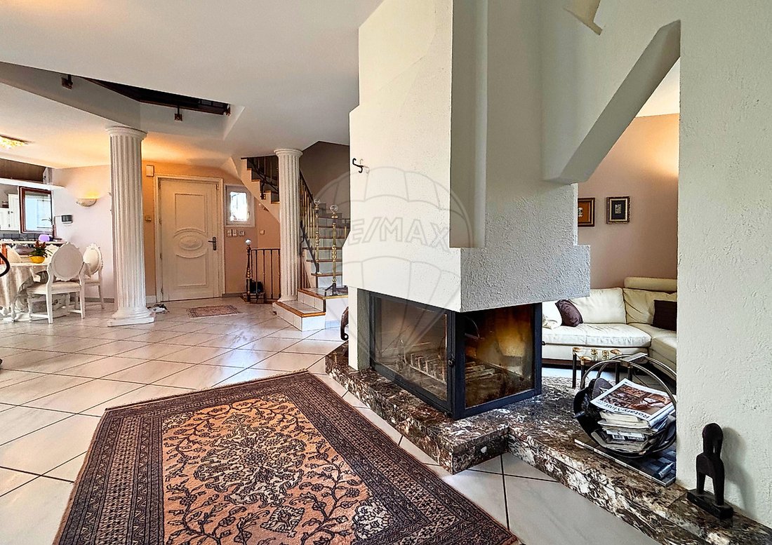 Maison à Cluses, Auvergne-Rhône-Alpes, France 5 - 19129303