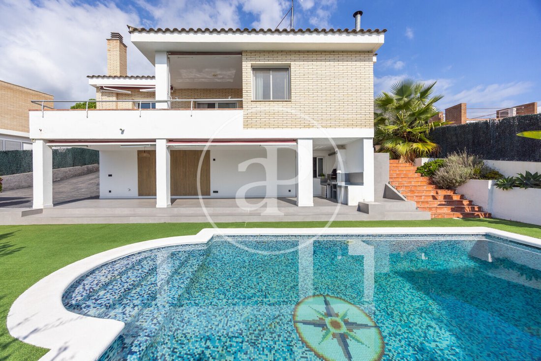 Villa in Caldes d’Estrac, Katalonien, Spanien 1 - 19128893