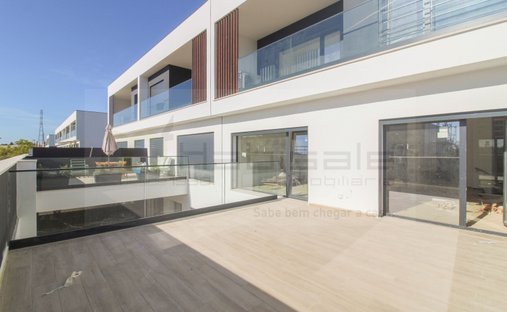 Haus in Caparica e Trafaria, Setúbal Municipality, Portugal 1