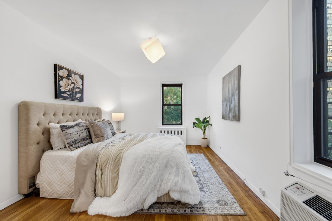 Co Op in New York, New York, United States 5 - 18834576