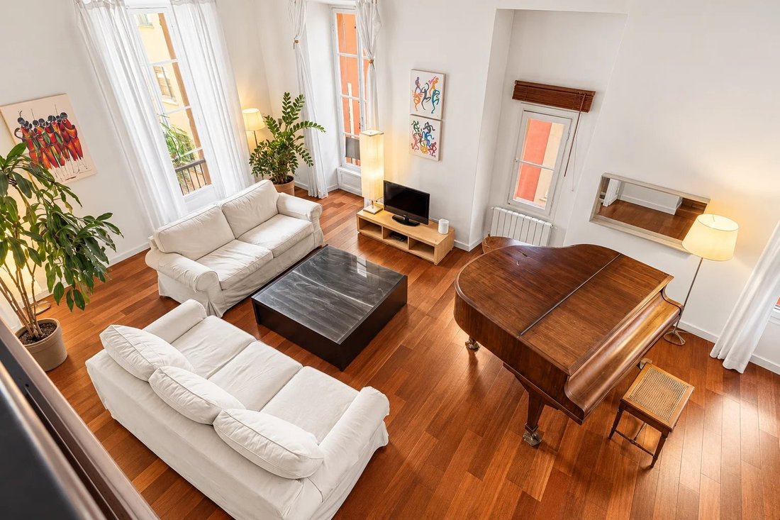 Wohnung in Nizza, Provence-Alpes-Côte d'Azur, Frankreich 1 - 19122761