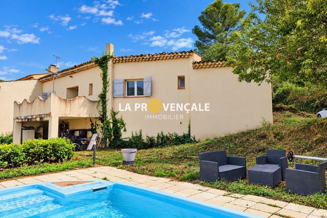 Villa à Mimet, Provence-Alpes-Côte d'Azur, France 1 - 19122597