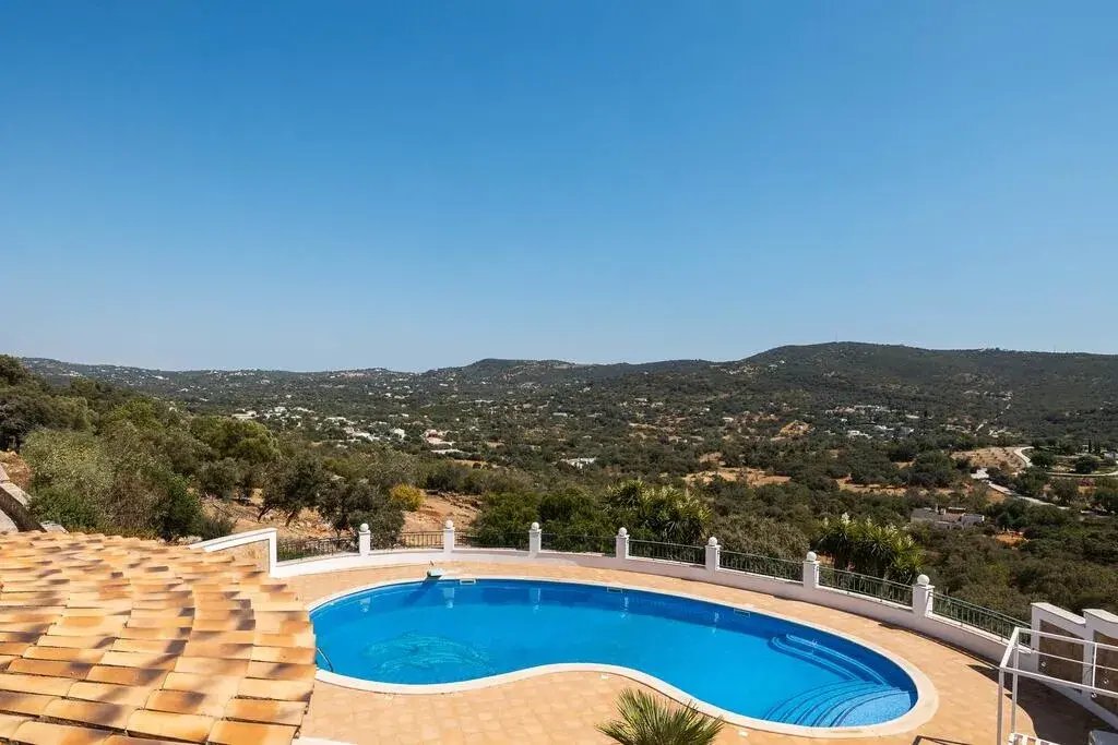 Villa in Loule (Sao Clemente), Algarve, Portugal 2 - 18981341