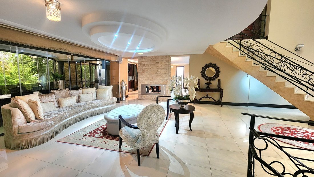 House in Centurion, Gauteng, South Africa 4 - 19131924