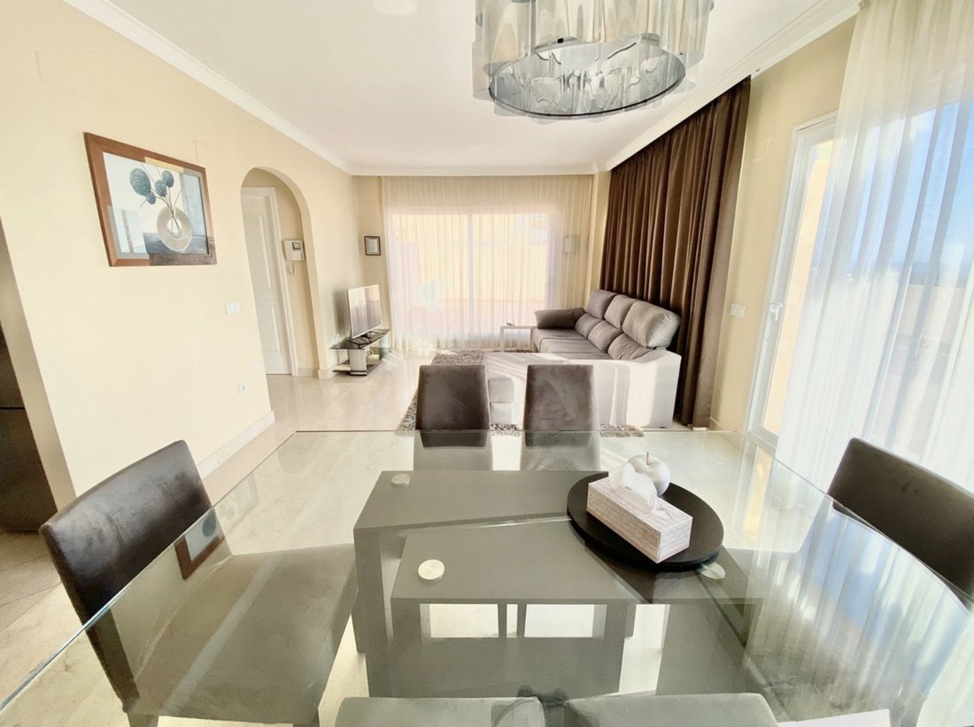 Penthouse en Elviria-Cabopino, Marbella, España 5 - 19129361