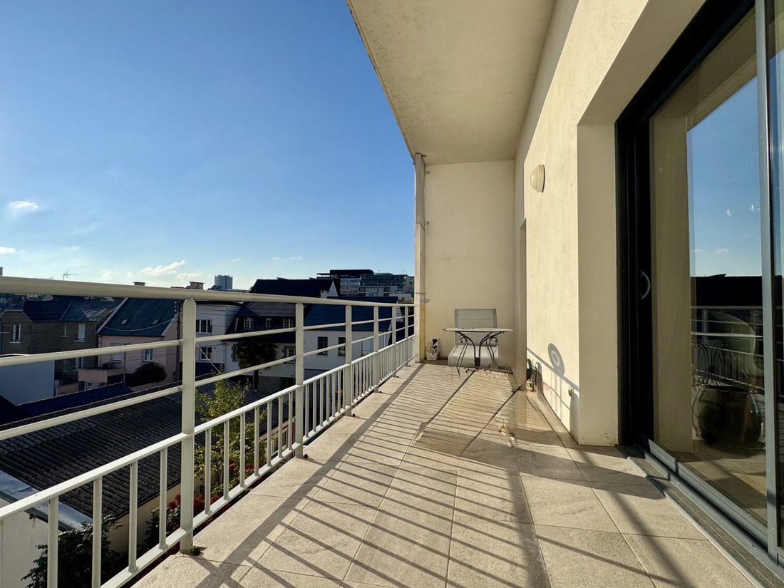 Apartment in Centre, Rennes, France 5 - 19128093