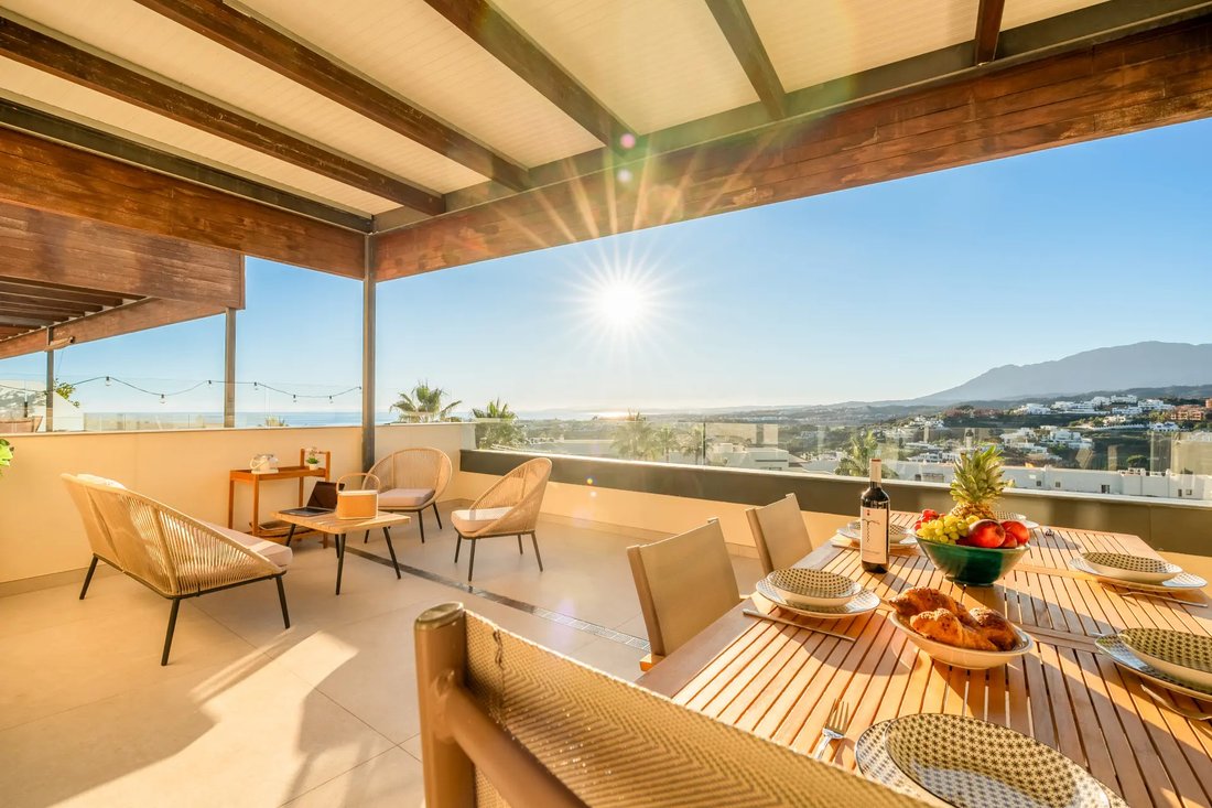 Apartment in Benahavis, Andalusia, Spain 4 - 19134905