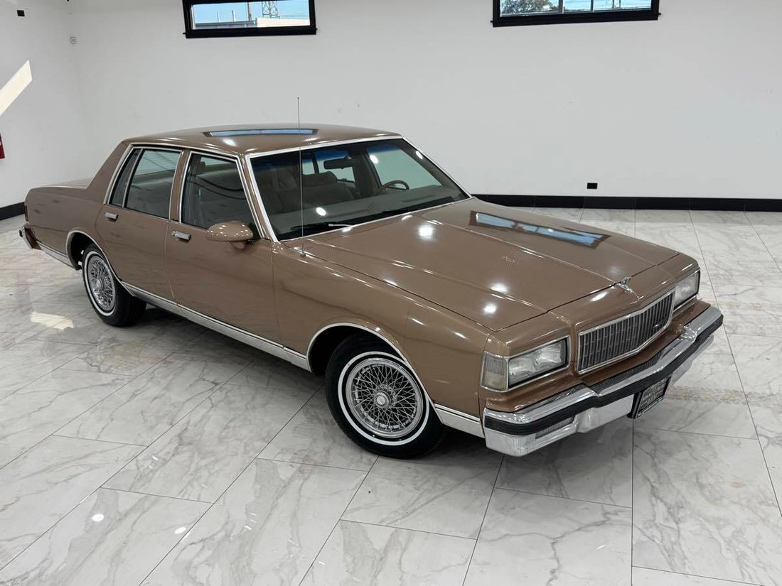 Sedan in Crestwood, IL, United States 5 - 19133827